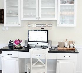 kitchen office, craft rooms, home decor, home improvement, home office, kitchen design, Now it s perfect for paying bills