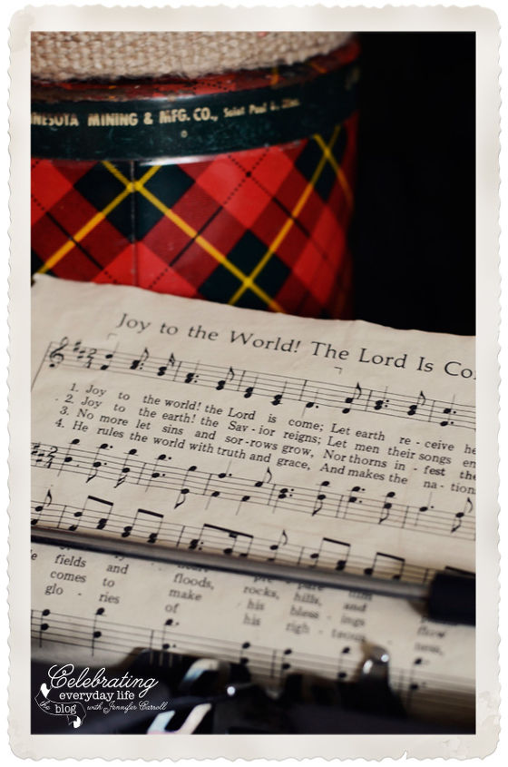 gift wrapping inspiration and old fashioned christmas decor, seasonal holiday d cor, Vintage carol sheet music