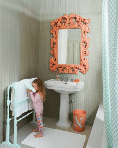5 ways to get this look coral and gray bathroom ideas, bathroom ideas, home decor, painting, storage ideas, The beadboard walls and pedestal sink make the room feel farmhouse fresh Charming Little Nest