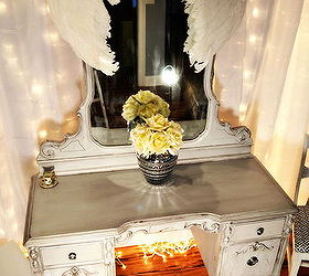 miss hollywood chalk painted vanity, chalk paint, painted furniture, Miss Hollywood Chalk Painted Vanity Using Shabby Paints Ice Chalked Paint Pearl reVAX black reVAX