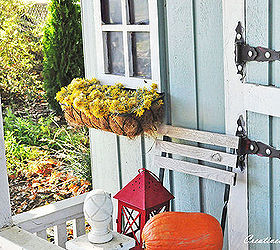 sagebrush window baskets, gardening, outdoor living, seasonal holiday decor
