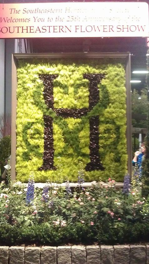 pics from 2013 southeastern flower show in atlanta, flowers, gardening, This was what welcomed you into the show Pretty cool