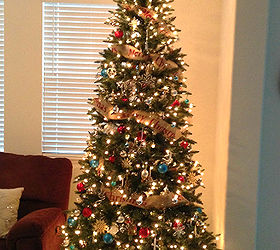 diy burlap christmas tree garland, christmas decorations, crafts, seasonal holiday decor