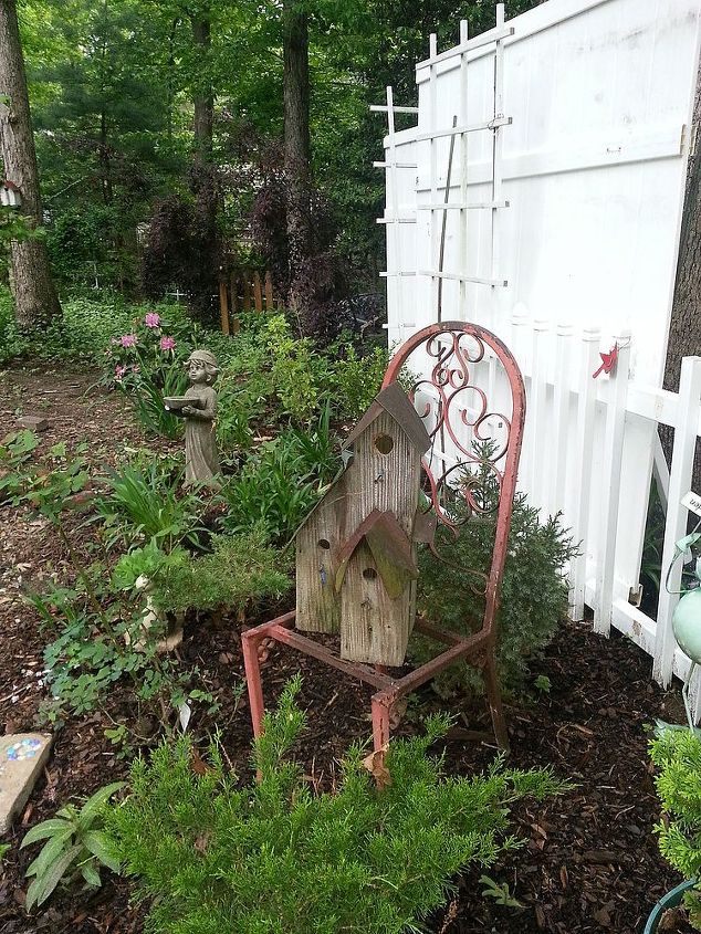 perfect post for a birdhouse, gardening, outdoor living