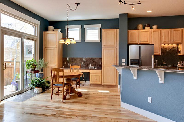 Open Floor Plan Orange Woodwork, Best Kitchen Wall Color With Oak Cabinets