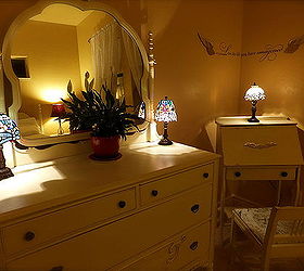 guest bedroom gone vintage, bedroom ideas, home decor, painted furniture