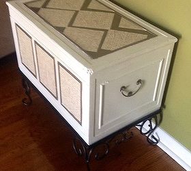 from old and tired to bright and fresh chest trunk re do, chalk paint, painted furniture, I also painted the handle with same metallic paint