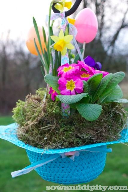 easter bonnet hanging basket, crafts, easter decorations, seasonal holiday decor, Easter Bonnet Hanging Basket