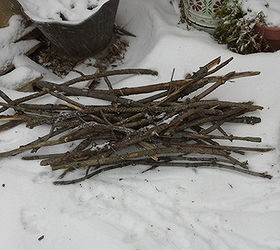 twig heart trivet, crafts, seasonal holiday decor, Use collected kindling or twigs from the outdoors
