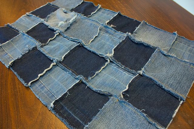 5 recycled blue jean projects, crafts, repurposing upcycling, Left over scraps turned into a fun rag rug
