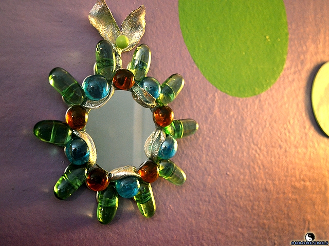 pop tab baubles compact mirror recycle how to, crafts, Pop Tab Baubles Mirror Recycle HOW TO