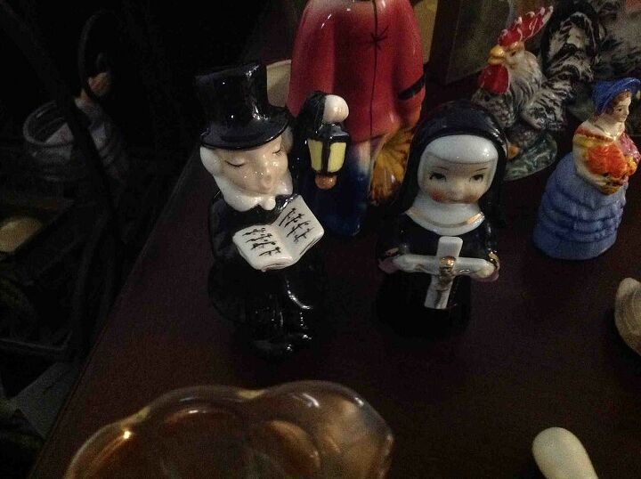 salt and pepper jackpot i need your help ht ers anyone know pottery, repurposing upcycling, Look at these adorable S P A little nun and Caroler Little asian girl case