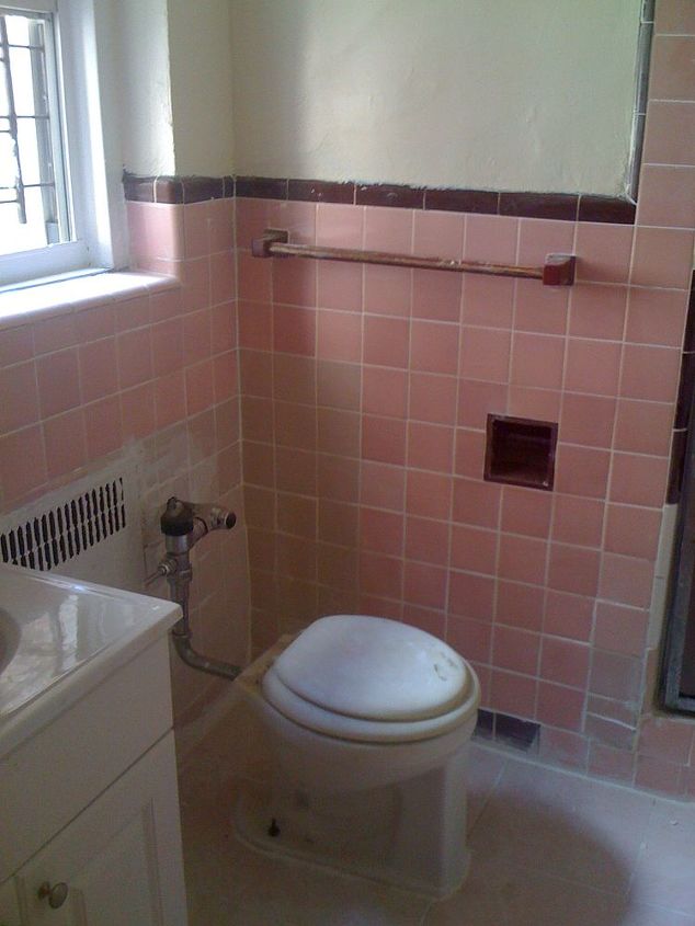 pink bathroom in rented apartment what to do, It s a dried grout party in my bathroom all over the walls