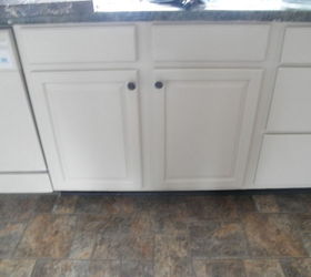 painting oak kitchen cabinets, cabinets, painting, now bright and clean