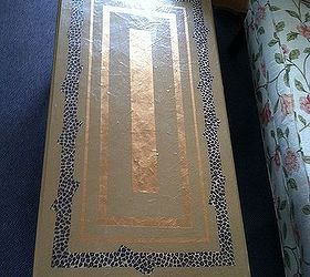 coffee table with animal print gold paint and diy chalk paint, chalk paint, painted furniture, 2 stripes and a bigger strip in the middle