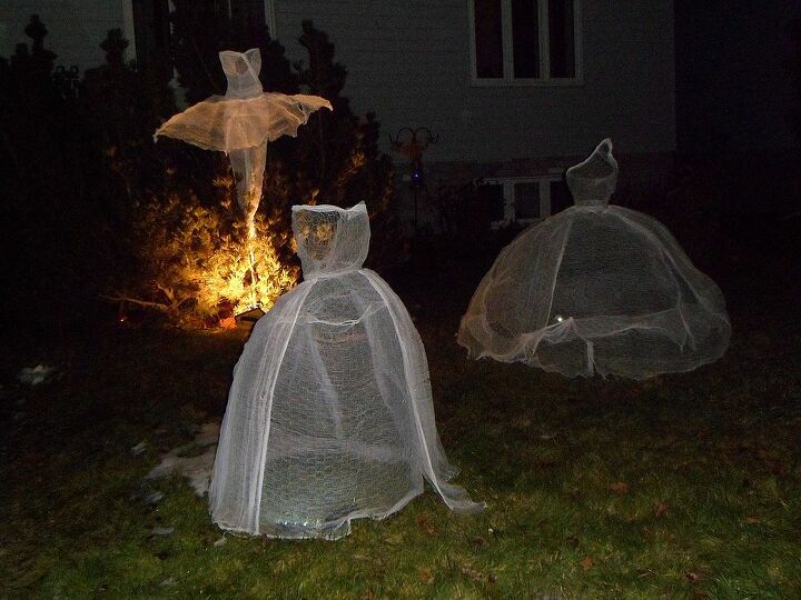 boo eek, halloween decorations, seasonal holiday d cor, These were made with chicken wire and draped with cheesecloth
