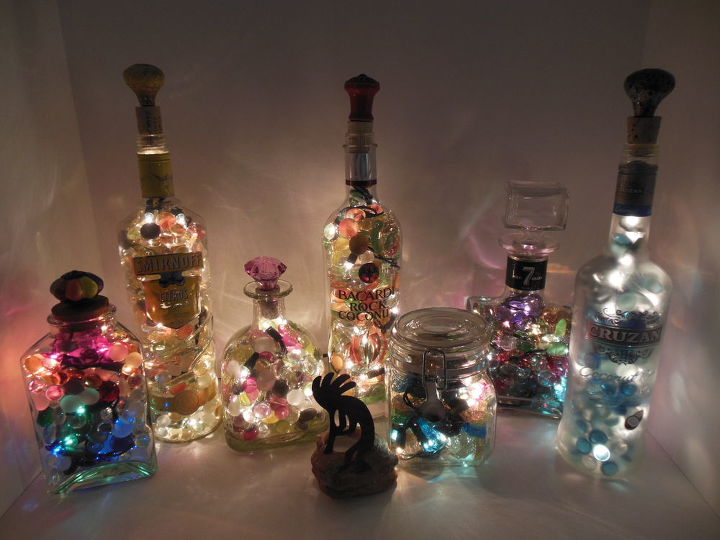 luzes de garrafa de vidro reciclado, A aurora se ilumina com um brilho quente