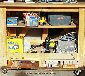 make a moveable work bench from a shipping pallet, diy, pallet, repurposing upcycling, shelving ideas, storage ideas, woodworking projects