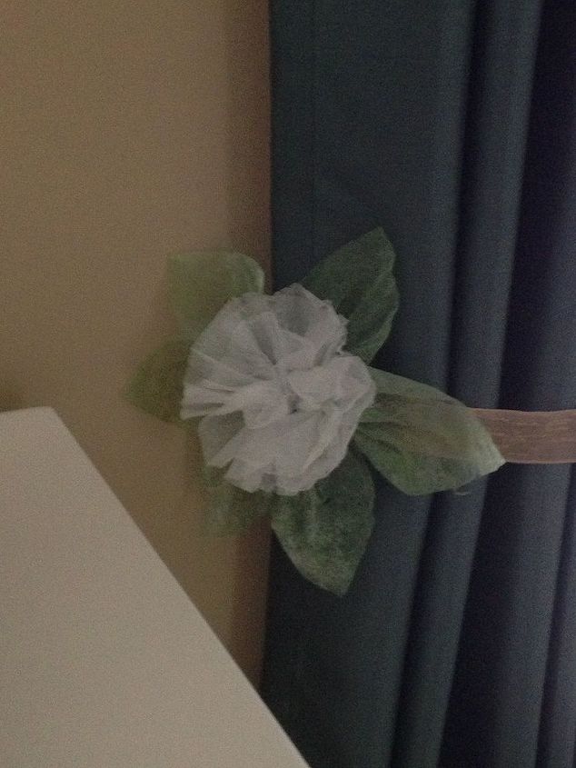 dryer sheets flower, crafts, repurposing upcycling, Now what to do with it Maybe add as a tie back to my curtains What do you think