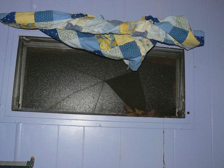 remodelao de casa de banho, A pequena janela estava quebrada e precisava ser substitu da tamb m