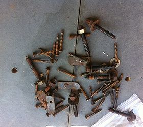 q rusted screws, cleaning tips, tools, I took these screws off a table I m refurbishing