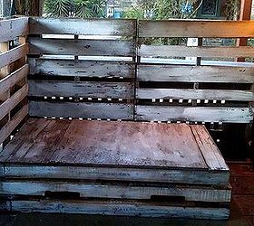 my ranch style rustic pallet daybed, diy, outdoor furniture, outdoor living, painted furniture, pallet, repurposing upcycling, rustic furniture, woodworking projects, All of these pallets are freestanding I just pushed them up against the porch railings and they hold themselves together