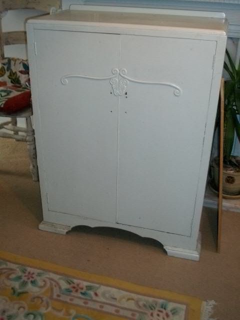 red black art deco cabinet, painted furniture, Drab Cabinet before make over