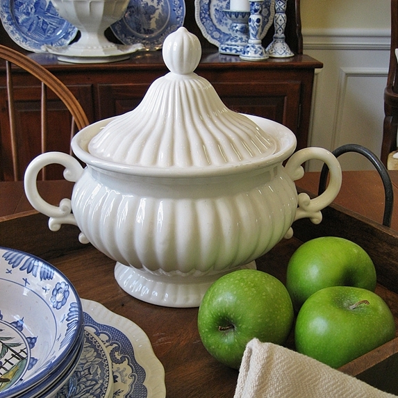 french farmhouse style on a budget, home decor, Frenchy tureen 6 00 thrifting find