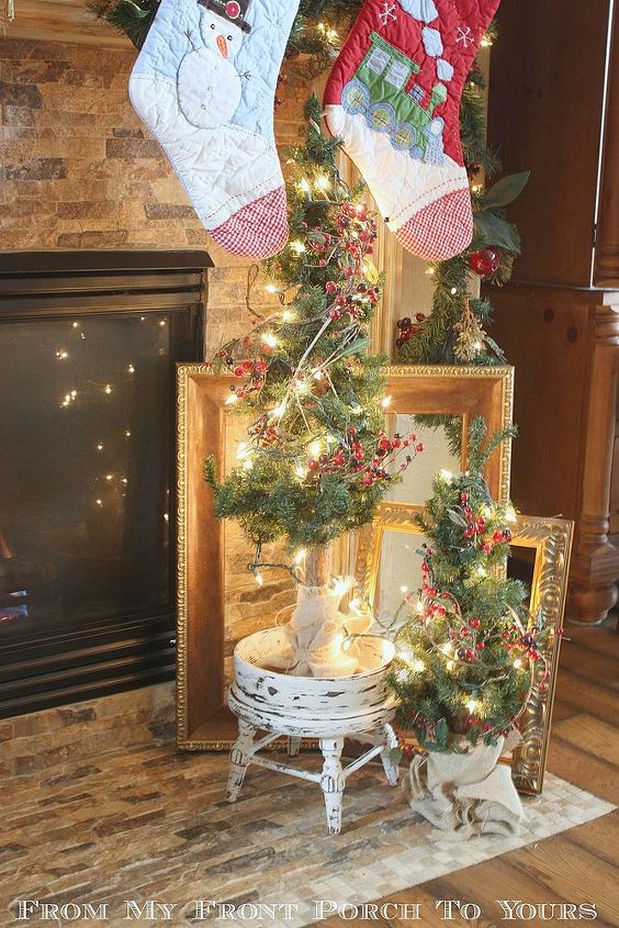christmas mantle 2012, christmas decorations, seasonal holiday decor