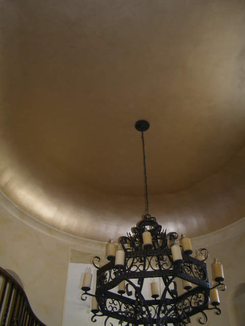 faux finish in rotunda with dome, Dome is finished in a sheer champagne metallic