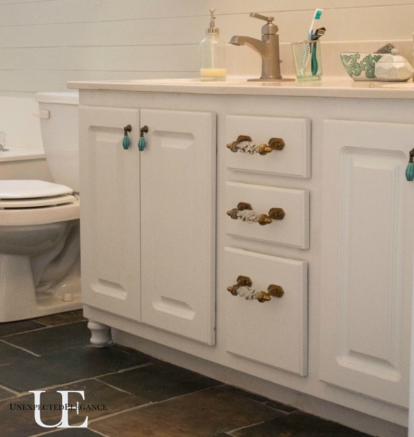 how to transform a builder grade bathroom vanity for less, bathroom ideas, painted furniture, repurposing upcycling