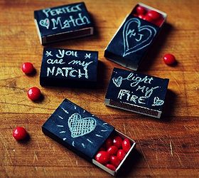 chalkboard matchbox valentine gifts, chalk paint, chalkboard paint, crafts, seasonal holiday decor, valentines day ideas