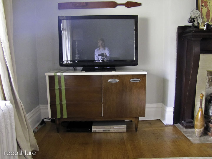 mid century console to tv stand, home decor, kitchen cabinets, painted furniture, repurposing upcycling, Hey that s me in the reflection Hi everybody