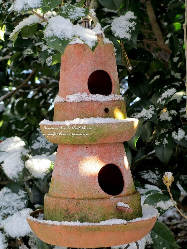 january winter garden, outdoor living, seasonal holiday decor, double decker birdhouse