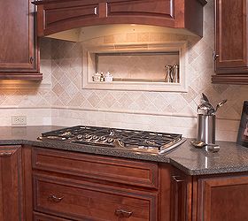 classic kitchen remodel, home decor, kitchen backsplash, kitchen design, kitchen island, Stone backsplash with custom niche