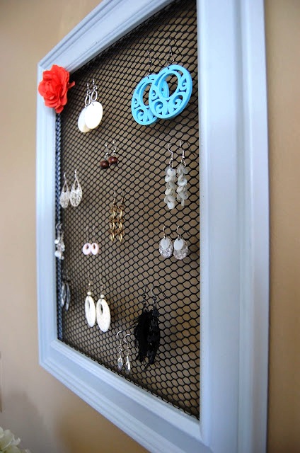 diy jewelry holder, cleaning tips, crafts, DIY Jewelry Holder