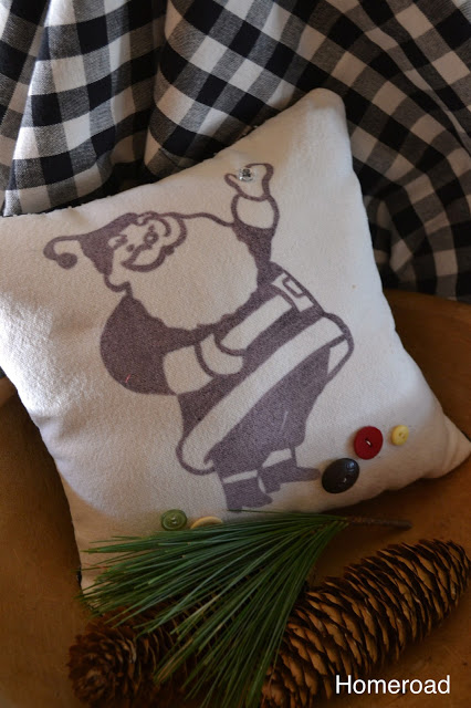 christmas pillows using ink effects, christmas decorations, crafts, seasonal holiday decor