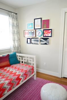 chevron bedding gallery wall, bedroom ideas, home decor, Chevron Bedding Gallery Wall via Young House Love