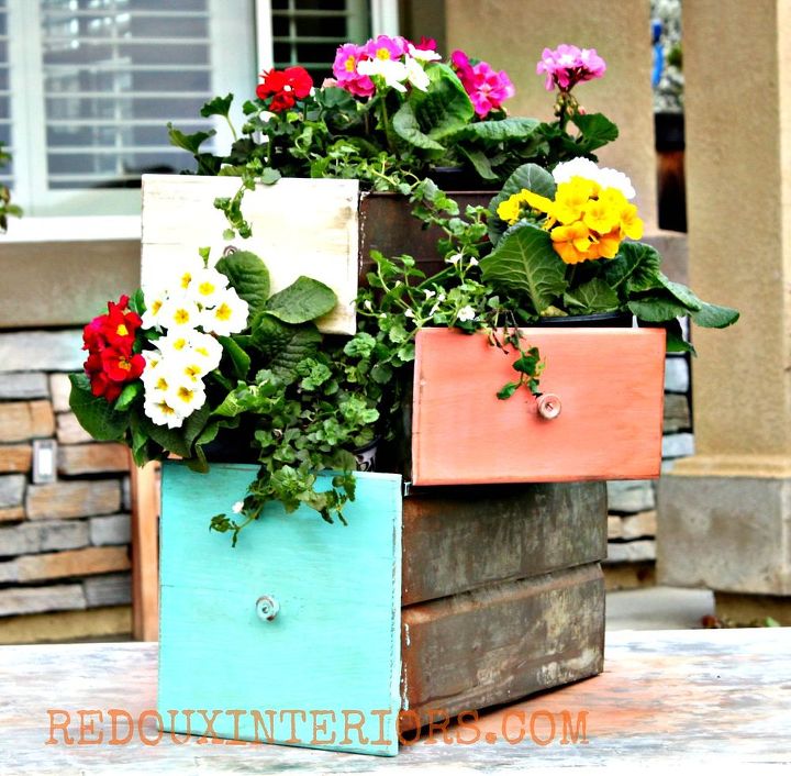 repurpose old drawers into planters, flowers, gardening, repurposing upcycling, I love the way the stacked drawers look with flowers spilling out