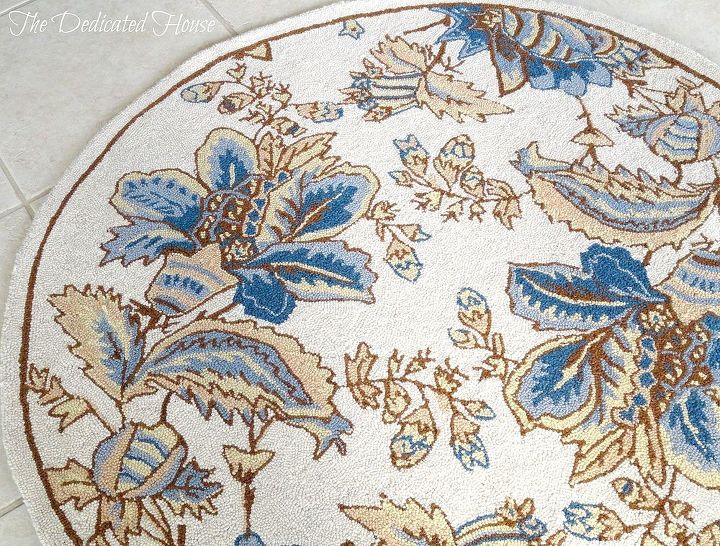 ballard designs sophia rug, flooring, A close up of the Sophia