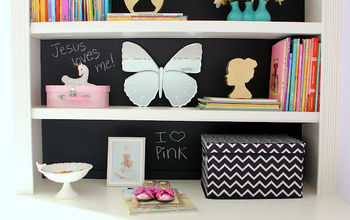 Chalkboard Paint on Bookcases