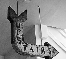 upstairs anyone how to make a metal arrow look like a vintage sign, crafts