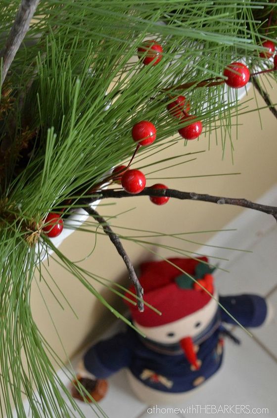 holiday home tour, christmas decorations, seasonal holiday decor, wreaths, Guest bathroom with Snowmen