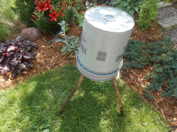 cheap and easy rustic bucket stool, concrete masonry, gardening, outdoor living, repurposing upcycling