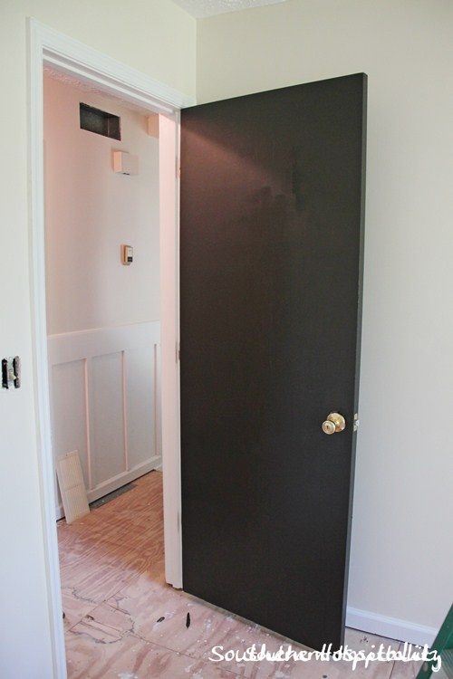 painting interior doors dark brown black, doors, home decor, painting