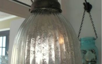 Faux mercury glass light pendant using Krylon's Looking Glass spray paint