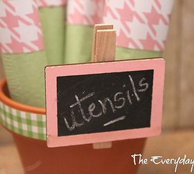 easy budget friendly bridal or baby shower ideas, chalkboard paint, crafts, mini clip on chalkboards