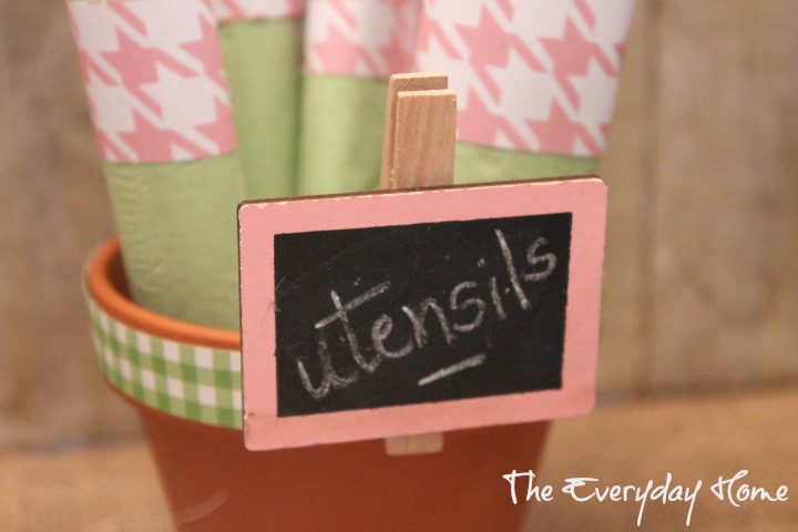 easy budget friendly bridal or baby shower ideas, chalkboard paint, crafts, mini clip on chalkboards