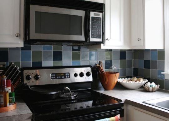painted kitchen backsplash, kitchen backsplash, kitchen design, painting, tiling