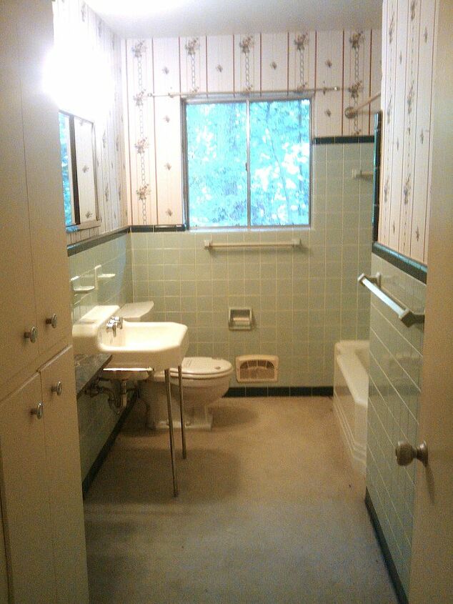 vote today for atlanta s ugliest or most deserving bathroom the bathroom that gets, bathroom ideas, Bathroom 10 Cantrell residence vote also at
